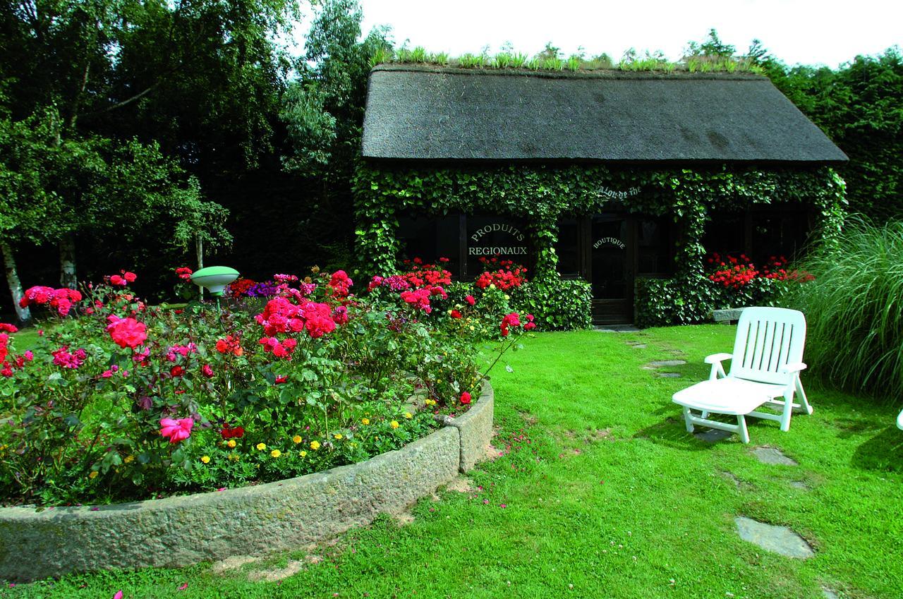 Logis Hotel Restaurant Manoir De L'Acherie Sainte-Cecile  Exterior photo