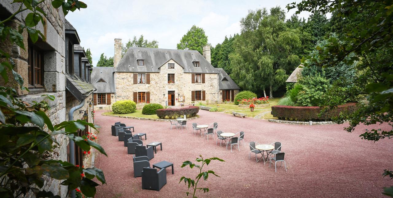 Logis Hotel Restaurant Manoir De L'Acherie Sainte-Cecile  Exterior photo